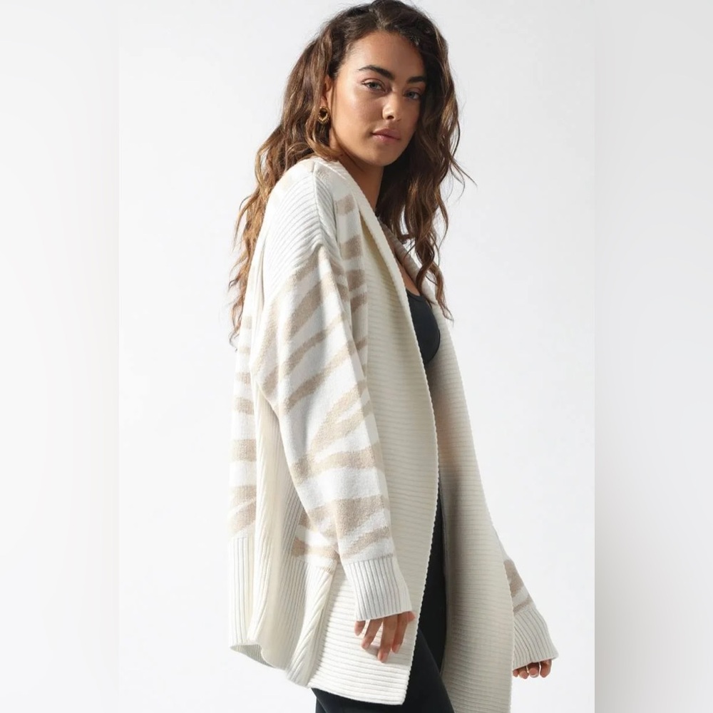 Varley Camrose Zebra Merino Wool Oversized Cardigan Ivory Beige XS
